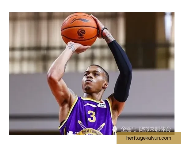 沙勒罗瓦新赛季表现分析，状态回暖值得关注